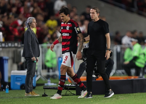 Pedro tem fratura no antebraço e pode desfalcar Flamengo na Libertadores