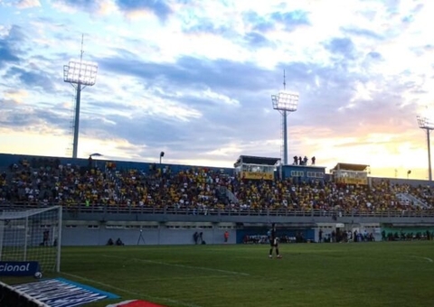 Amazonas transfere jogos contra Chapecoense, Coritiba e Vila Nova para Carlos Zamith