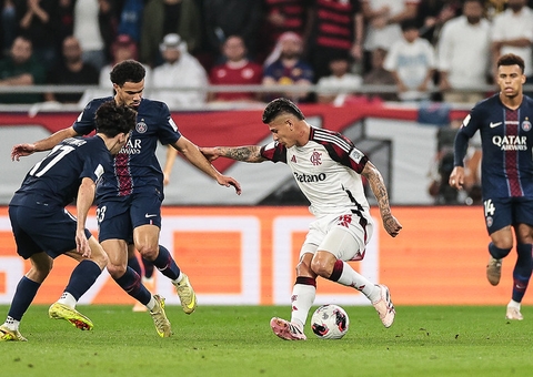 Flamengo sai atrás e busca reação contra o PSG na final do Intercontinental