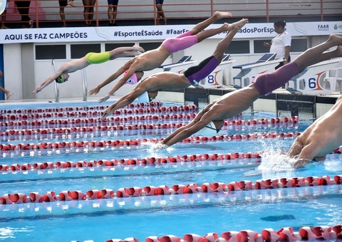 Parque Aquático da Vila Olímpica é sede do Campeonato Amazonense de Categorias