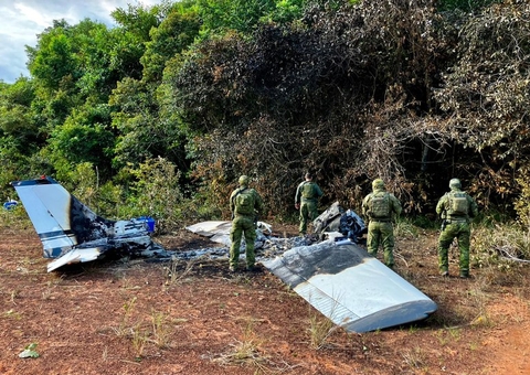 PF intercepta avião de traficantes e descobre pista de pouso clandestina no Amazonas