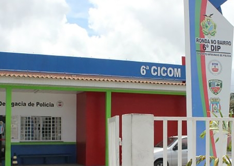 Motorista de aplicativo é colocado em porta-malas durante assalto em Manaus