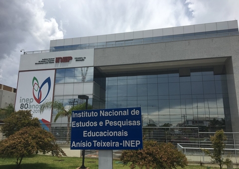 Diretor do Inep é exonerado após 2 meses no cargo; veja quem assume