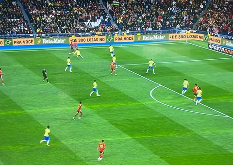 Começa Brasil x Espanha no Estádio Santiago Bernabéu