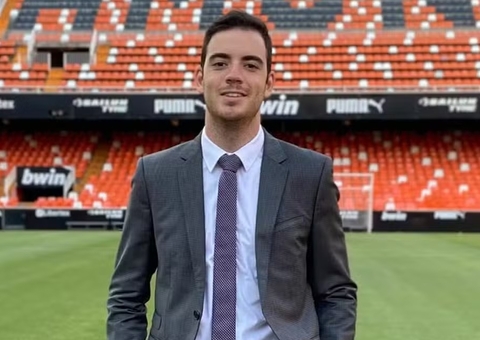 Rodrigo Pelaipe pede para sair do Vasco após demissão de Mattos
