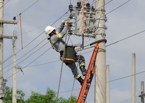 Manutenção deixa bairros sem energia neste sábado em Manaus