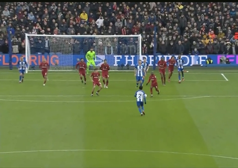 Liverpool volta a sofrer contra Brighton e cai na Copa da Inglaterra