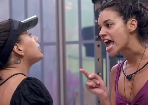 Alane desabafa sobre inseguranças: 'Eu olho no espelho e escuto a Fernanda'