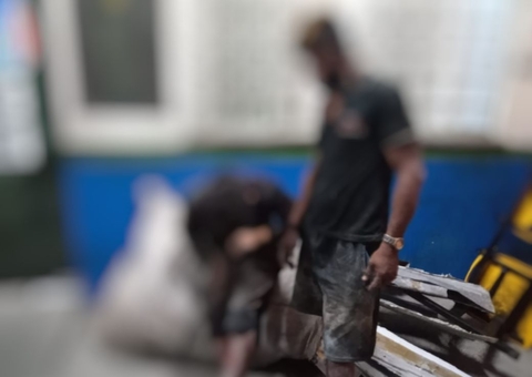 Dupla é presa após roubar telhado de academia em Manaus