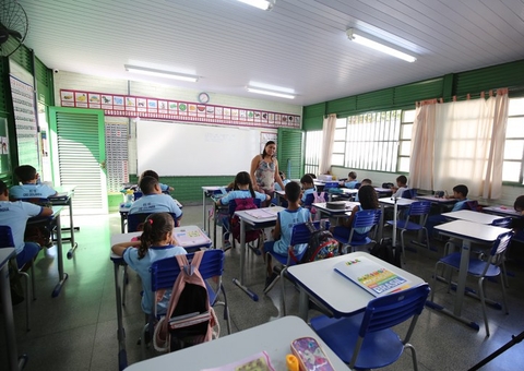 MEC recomenda suspensão de aulas presenciais em regiões com "péssima" qualidade do ar