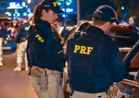 PF prende homicida e foragido na BR-319