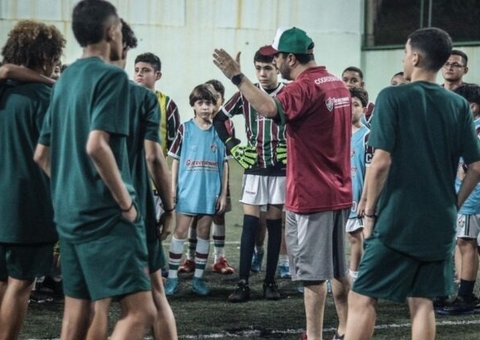 Escola de Futebol Guerreirinhos Manaus recebe equipe Sub-13 do Fluminense