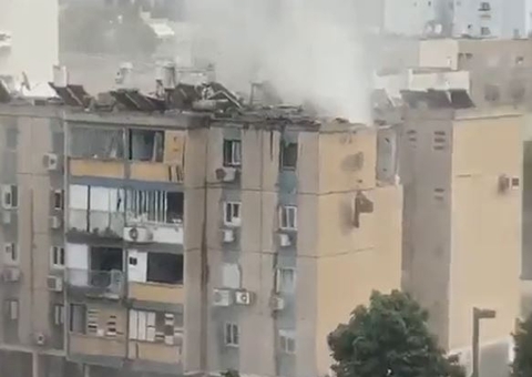 Guerra em Israel: Foguete atinge prédio e deixa quatro feridos em Tel Aviv