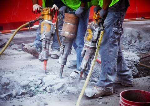 Construtora deve indenizar morador por barulho produzido em construção