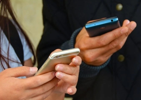 Governo lança aplicativo para inutilizar celulares roubados