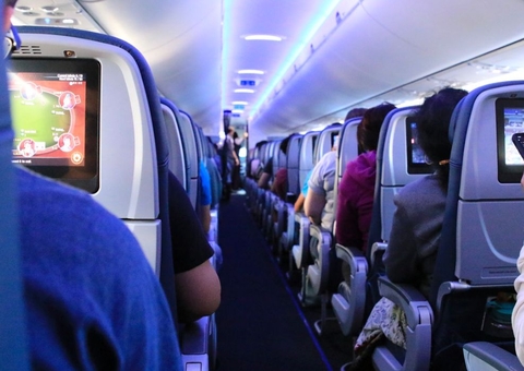 Passageiro perde assento na primeira classe para cachorro