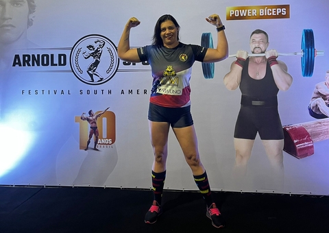 Powerlifting: amazonense Karen Peixoto brilha e sonha com competições mundiais