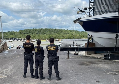 Iate de luxo avaliado em mais de R$ 3 milhões é apreendido pela PF em Manaus