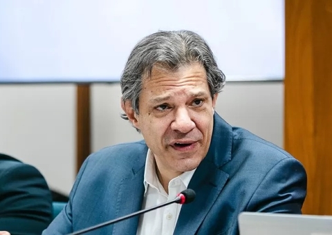 Evangélicos dizem que governo vai recuar sobre suspender tributos de pastores