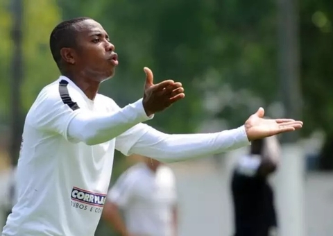 Defesa de Robinho teme extorsão e maus-tratos no presídio