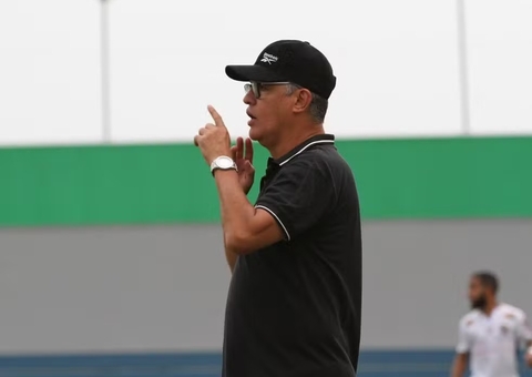 Após perder por 7 a 0 no Amazonense, técnico do Rio Negro fala pela primeira vez