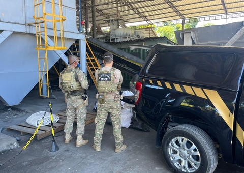 Polícia Federal incinera mais de 1 tonelada de drogas no Amazonas