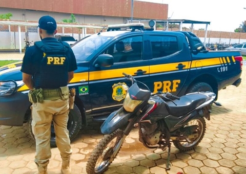 Foragido de Manaus é preso ao ser flagrado 'passeando' de carro na BR-319