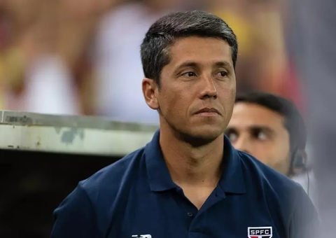 Vitória anuncia Thiago Carpini, ex-São Paulo, para sequência do Brasileiro