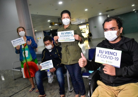 Covid-19: Nove vitoriosos voltam a Manaus após tratamento em outros estados