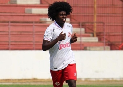 Parintins FC anuncia chegada por empréstimo do meia Emerson Vagalume