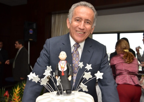 Município do Amazonas é condenado a indenizar servidor por omissão de cadastro em programa social