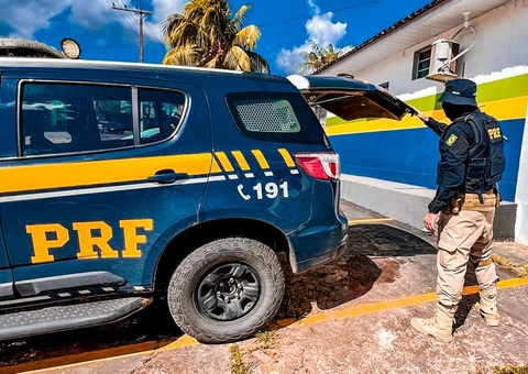 Durante fiscalização, PRF prende estuprador de menor no Amazonas