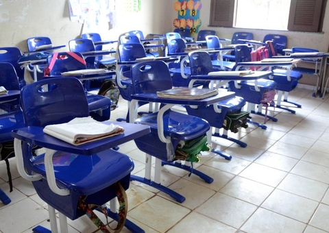 Professor é suspeito de tentar estuprar adolescente dentro de escola no Amazonas