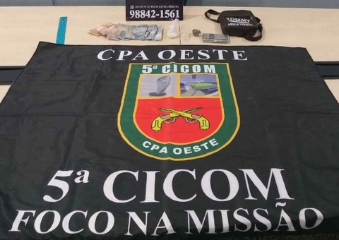 Jovem é abandonada por amigos e acaba presa com drogas em Manaus