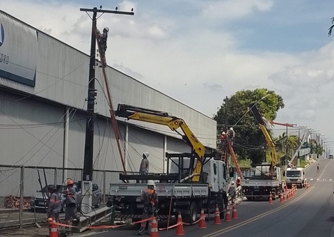 Confira lista de 9 bairros que ficam sem energia neste domingo em Manaus