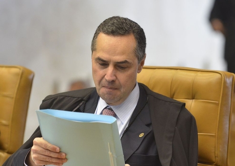 Barroso manda Senado instaurar CPI da Covid para apurar omissão do governo