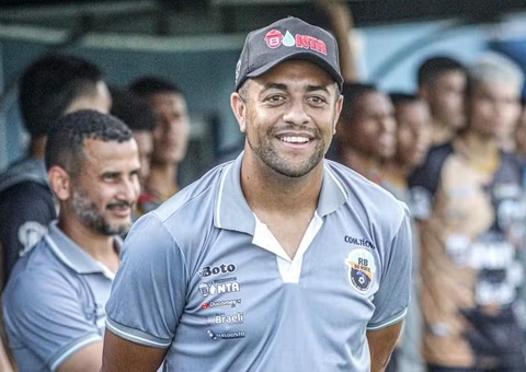 Charles Chenko assume o comando do Operário na reta final do Barezão