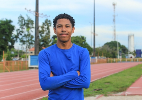 Promessa do Bolsa Esporte se destaca no salto triplo nacional