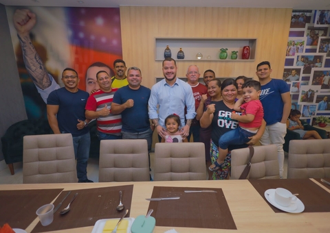 Adail filho se reúne com lideranças eclesiásticas em Manaus