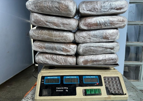 Três mulheres são presas com 40 kg de drogas nos aeroportos de Manaus e Tefé