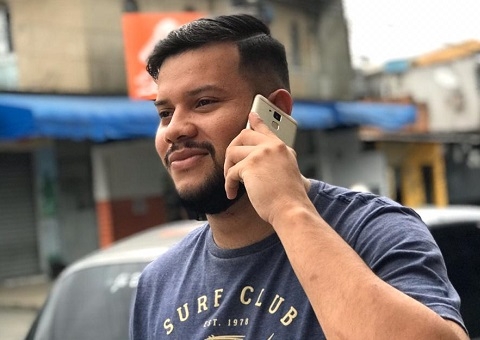 Entregador agoniza até a morte após ser baleado na cabeça em Manaus