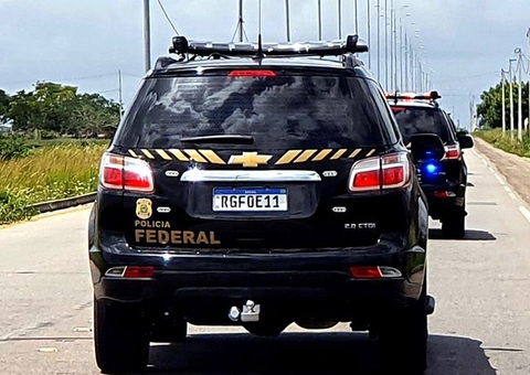 Ex-funcionário da Caixa e marido são alvos de operação que investiga desvio