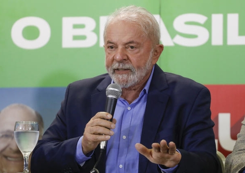 Lula volta a dizer que é contra aborto, mas que mulher tem 'supremacia' sobre seu corpo