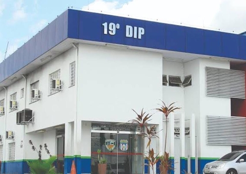 Homem embriagado é preso trafegando em motocicleta em Manaus