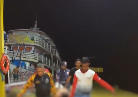 Trabalhador tem perna quebrada por corrente no porto de Manaus 