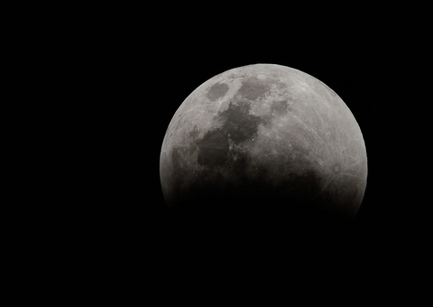 Eclipse da Superlua: coincidência ficará visível entre hoje e amanhã