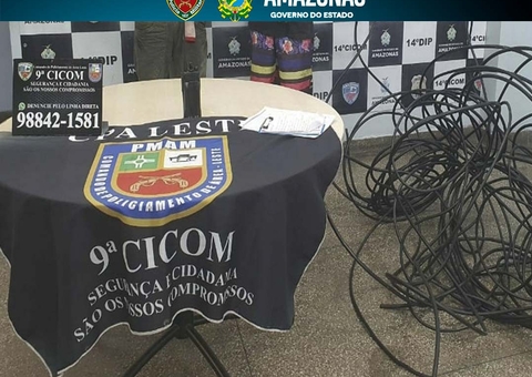 Dupla que furtava cabos de telefonia leva surra de populares em Manaus 