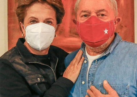 'Vamos derrotar Bolsonaro' diz Lula em encontro com Dilma