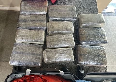Passageiro é preso pela PF ao tentar embarcar para Manaus com 20 kg de drogas