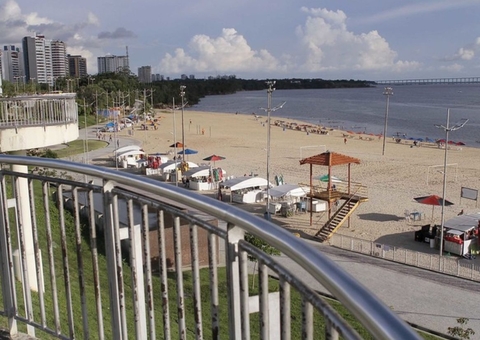 Suspeito é preso após furtar lavadora de pressão em restaurante na Ponta Negra